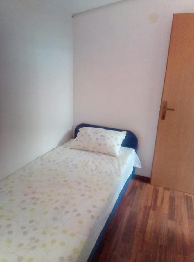 Andrija Apartment Krnica Bagian luar foto