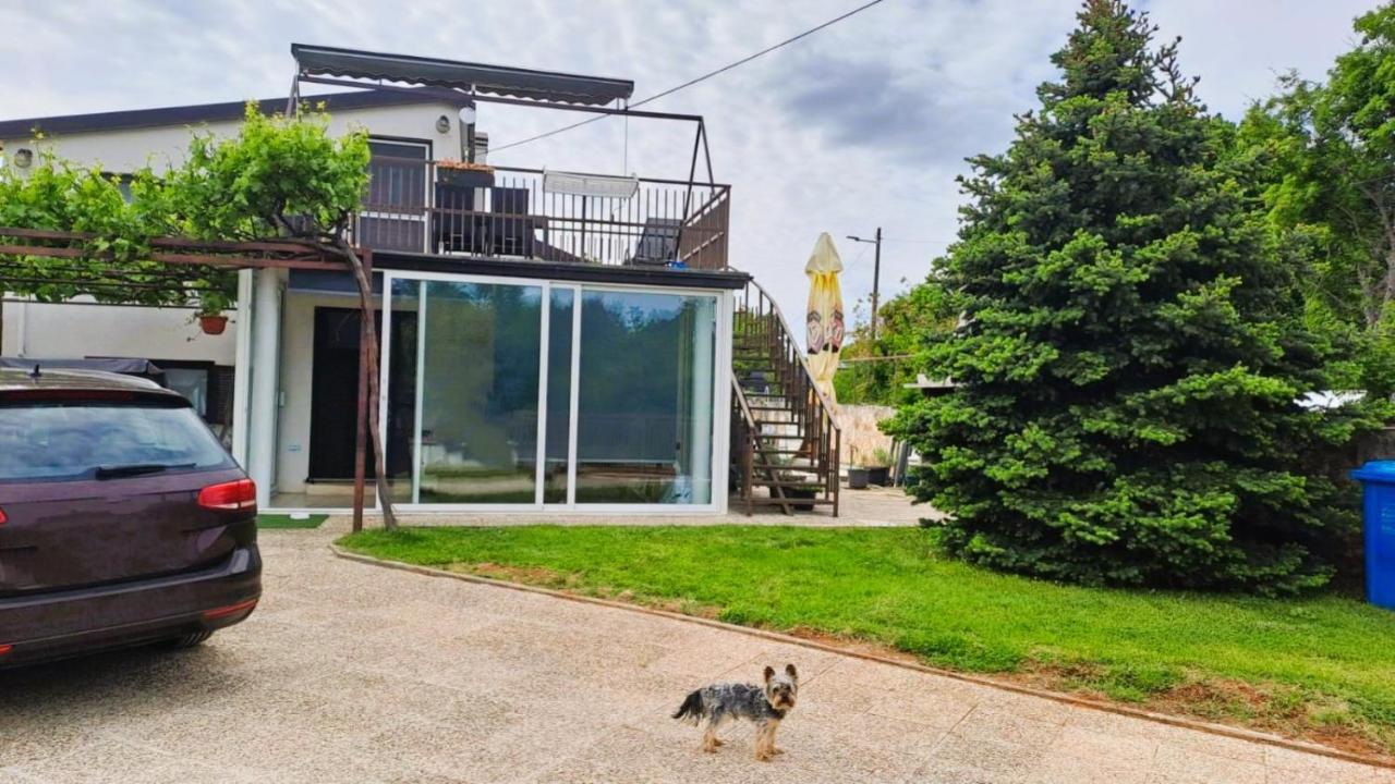 Andrija Apartment Krnica Bagian luar foto
