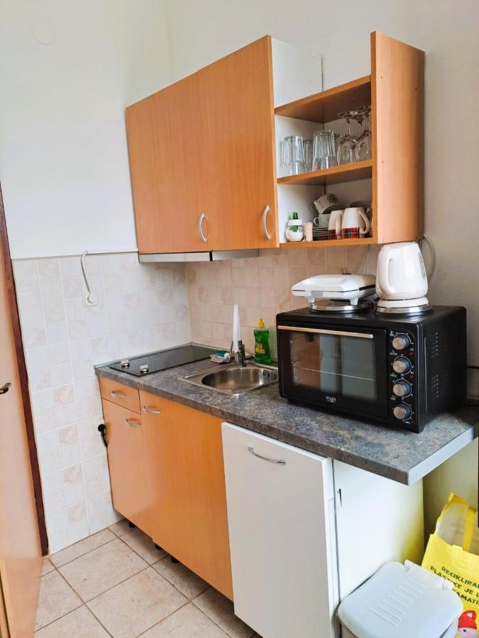 Andrija Apartment Krnica Bagian luar foto